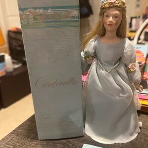 Vintage Avon Porcelain Cinderella Fairy Tale Doll
